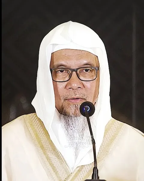 Foto Prof. Dr. Anis bin Ahmad Thahir al-Indunisi